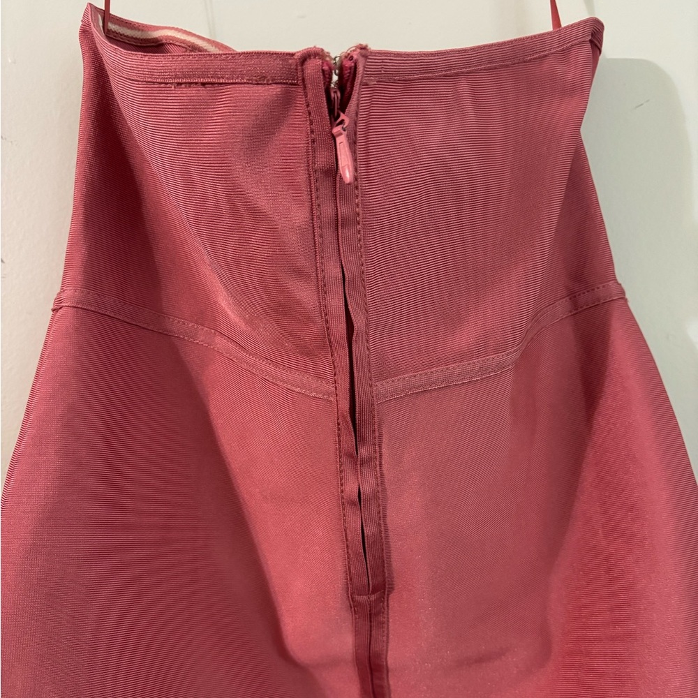 PrettyLittleThing Strapless Pink Dress - Picture 7 of 7